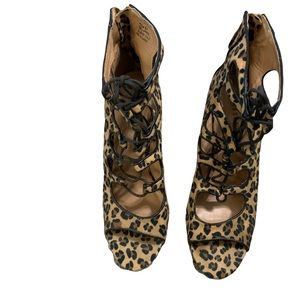 Zigi Soho Size 9.5 Leopard Stilettos Lace Up Ankle High